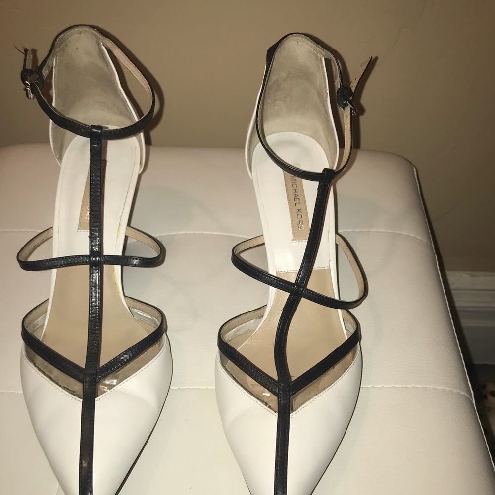 Michael Kors White and Black heel